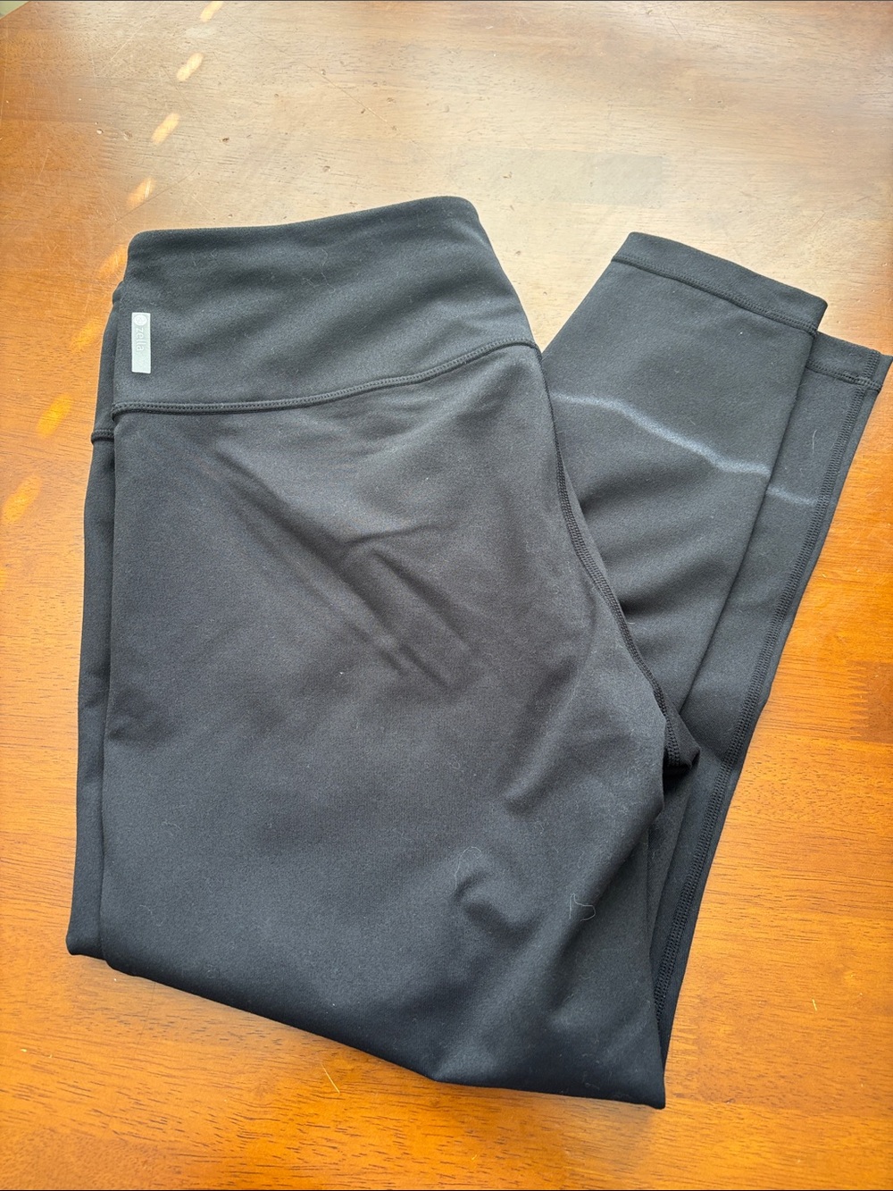 Black Like New Zella  Active Leggings
